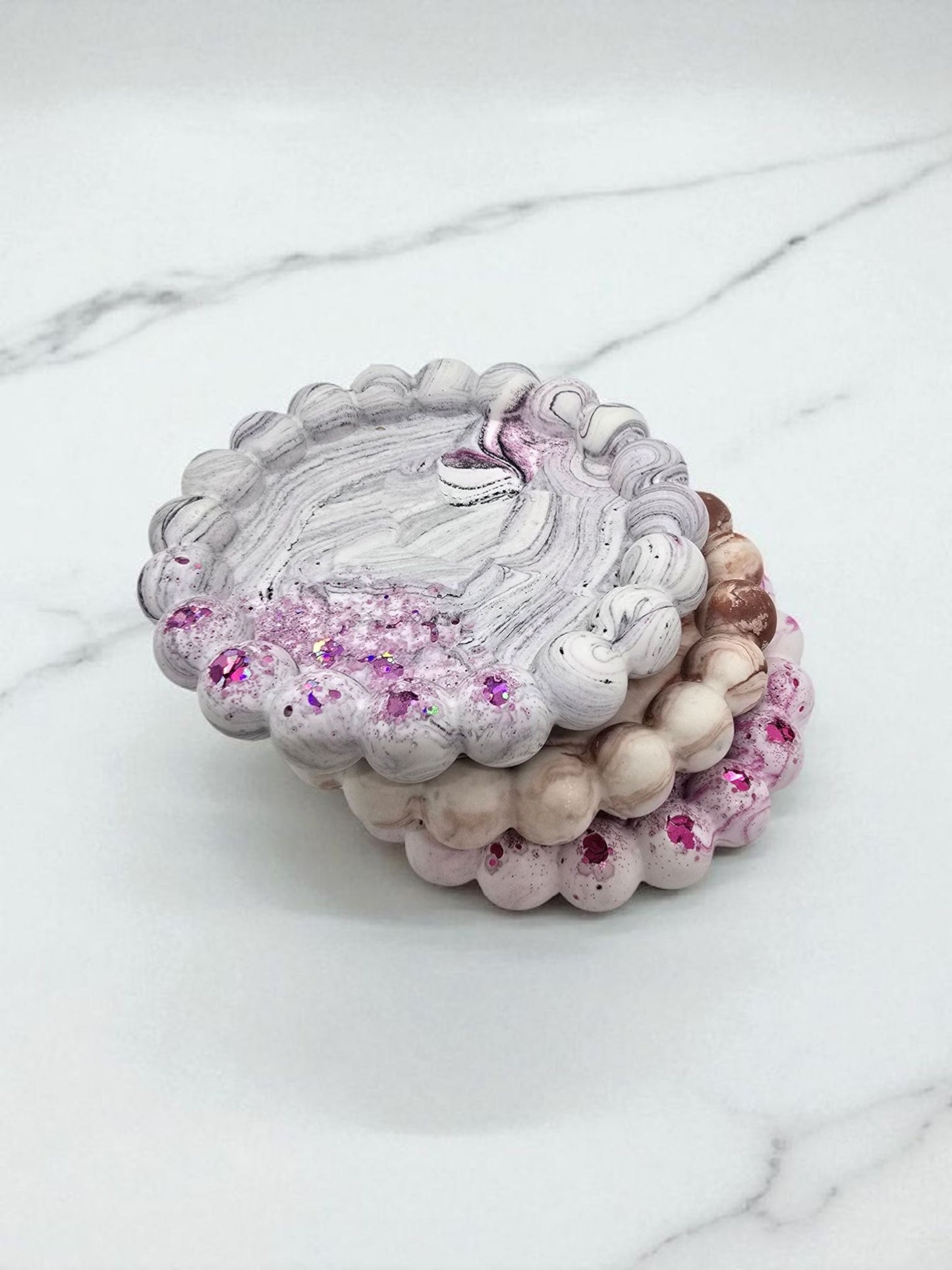 Plateau Rond Bulles – Jesmonite